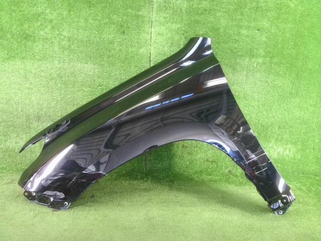 【中古】中古部品 ランドクルーザープラド TRJ150W 左ﾌﾛﾝﾄﾌｪﾝﾀﾞｰ 【3330990100-251121000610700】