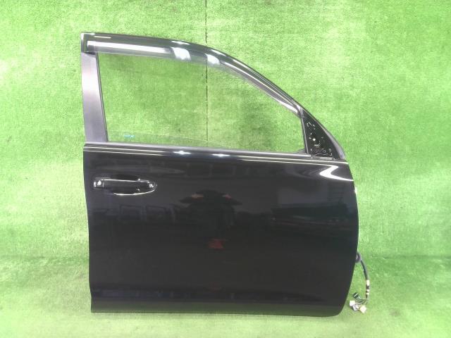 【中古】中古部品 ランドクルーザープラド TRJ150W 右ﾌﾛﾝﾄﾄﾞｱ 【3330990100-251121000613100】 74,718円