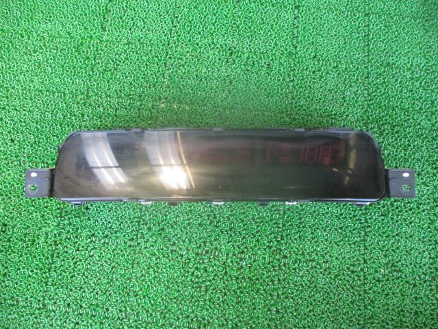 【中古】中古部品 アクア NHP10 ｽﾋﾟｰﾄﾞﾒｰﾀｰ 【3310190100-000255011061400】