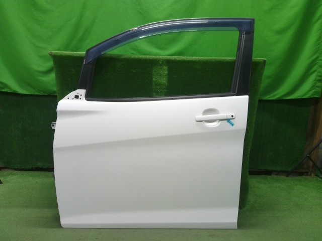 【中古】中古部品 ｅＫカスタム B11W 左ﾌﾛﾝﾄﾄﾞｱ 【3310200100-000022485013200】