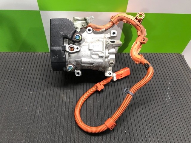 【中古】中古部品 フィット GR3 A/Cｺﾝﾌﾟﾚｯｻｰ 【3330530100-000005489360700】 15,710円