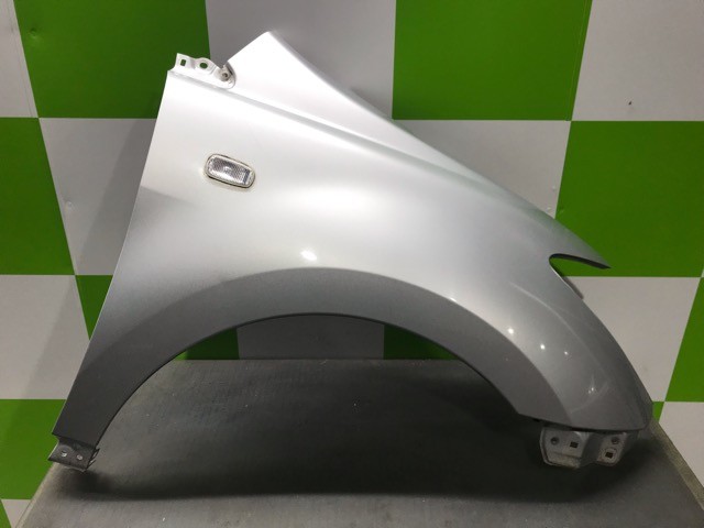 【中古】中古部品 イスト NCP60 右ﾌﾛﾝﾄﾌｪﾝﾀﾞｰ 【3330530100-000005489410600】