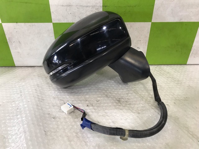 【中古】中古部品 フィット GK3 右ｻｲﾄﾞﾐﾗｰ 【3330530100-000005487613500】