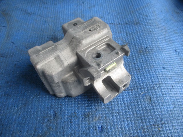 【中古】中古部品 デイズ B21W ｲｸﾞﾆｯｼｮﾝｽｲｯﾁ・ｷｰｼﾘﾝﾀﾞｰ 【3540020100-000006010168650】