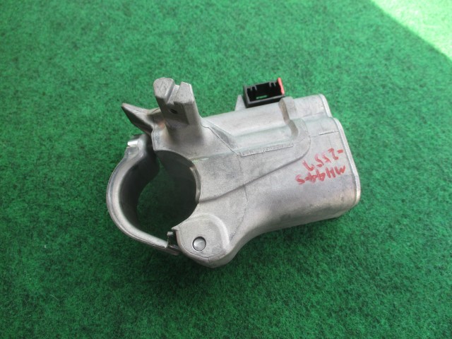 【中古】中古部品 ワゴンR MH44S イグニッションスイッチ・キーシリンダー 【3540020100-000006031668650】