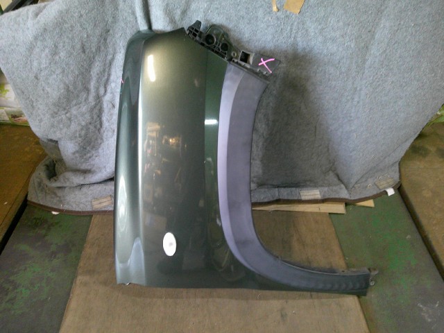 【中古】中古部品 ハスラー MR31S 右ﾌﾛﾝﾄﾌｪﾝﾀﾞｰ 【3310410000-000253049510600】 17,265円