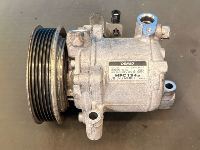 【中古】中古部品 アルト HA36S A/Cｺﾝﾌﾟﾚｯｻｰ 【3330530100-000005490860700】