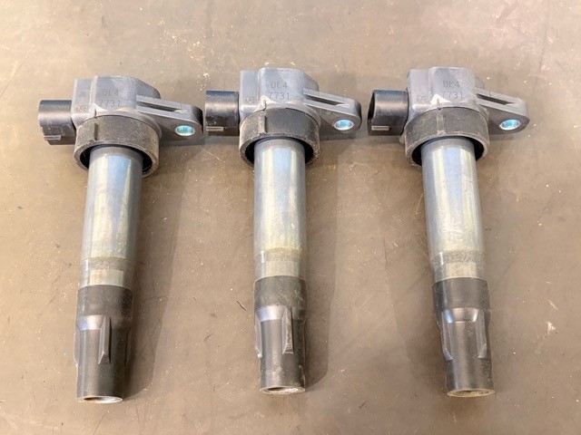 【中古】中古部品 アルト HA36S ｲｸﾞﾆｯｼｮﾝｺｲﾙ 【3330530100-000005490867250】