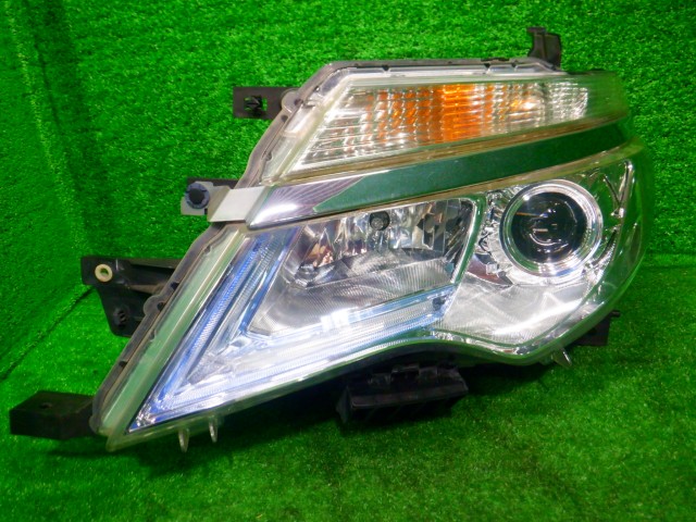 【中古】中古部品 セレナ HFC26 左ﾍｯﾄﾞﾗﾝﾌﾟ 【3340140100-000025311610900】