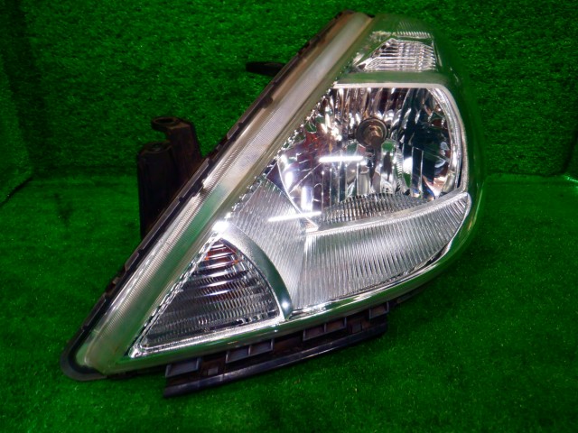 【中古】中古部品 ティーダ C11 左ﾍｯﾄﾞﾗﾝﾌﾟ 【3340140100-000025320410900】