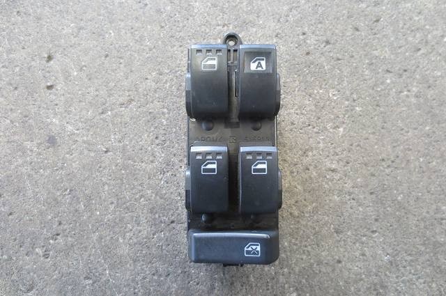 【中古】中古部品 タント LA650S ﾊﾟﾜｰｳｲﾝﾄﾞｳｽｲｯﾁ 【3340180100-260105000161900】