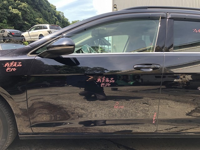 【中古】中古部品 VW ゴルフヴァリアント AUCJZ 左ﾌﾛﾝﾄﾄﾞｱ 【3310070100-0000Y0772713200】