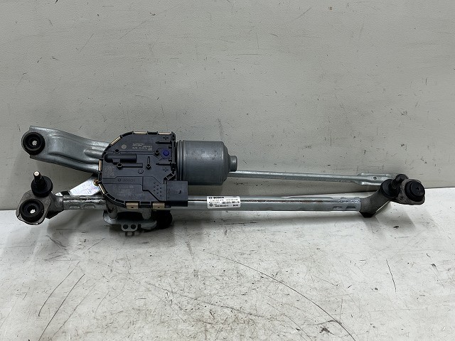 【中古】中古部品 VW ゴルフヴァリアント AUCJZ ﾌﾛﾝﾄﾜｲﾊﾟｰﾓｰﾀｰ 【3310070100-0000Y0772761600】