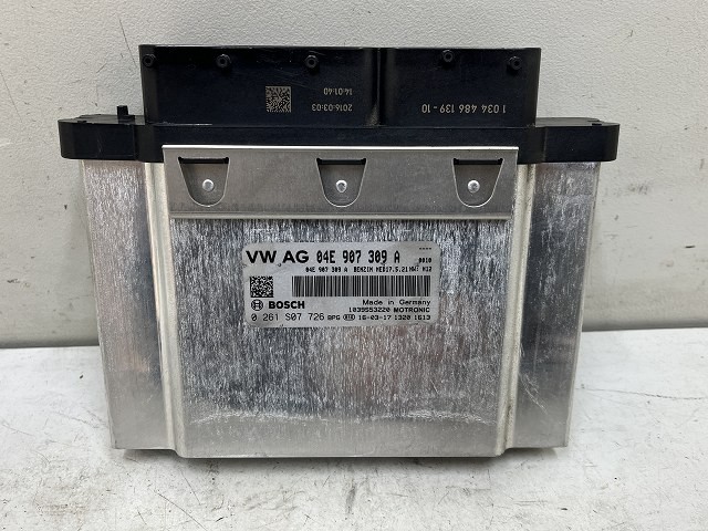 【中古】中古部品 VW ゴルフヴァリアント AUCJZ ｴﾝｼﾞﾝｺﾝﾋﾟｭｰﾀｰ 【3310070100-0000Y0772763100】