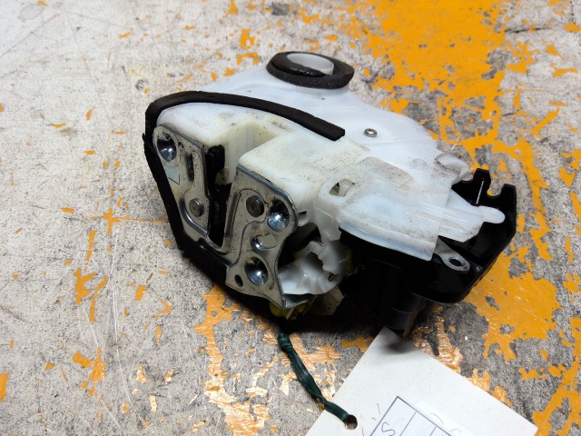 【中古】中古部品 ワゴンＲ MH55S 左ﾌﾛﾝﾄﾄﾞｱﾛｯｸｿﾚﾉｲﾄﾞ 【3310160100-000004432964560】 6,270円