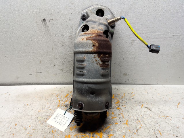 【中古】中古部品 ライフ JB5 触媒 【3310160100-000004439522400】