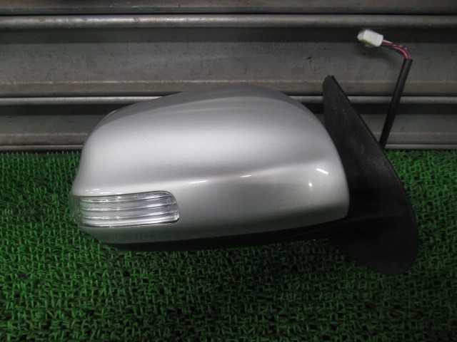 【中古】中古部品 シエンタ NCP81G 右ｻｲﾄﾞﾐﾗｰ 【3330540100-251112000813500】