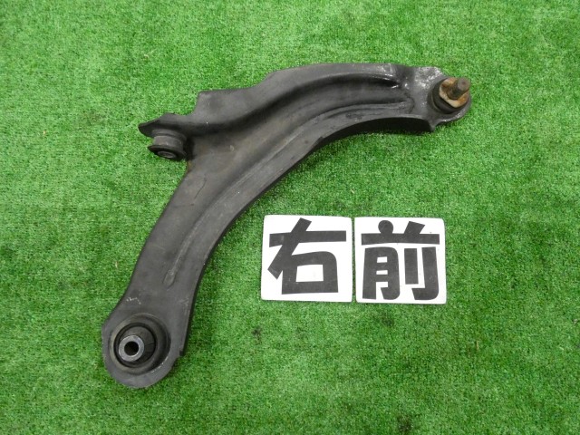 【中古】中古部品 ルノー ルーテシア RH4B 右ﾌﾛﾝﾄﾛｱｱｰﾑ 【3260250000-000025189251720】
