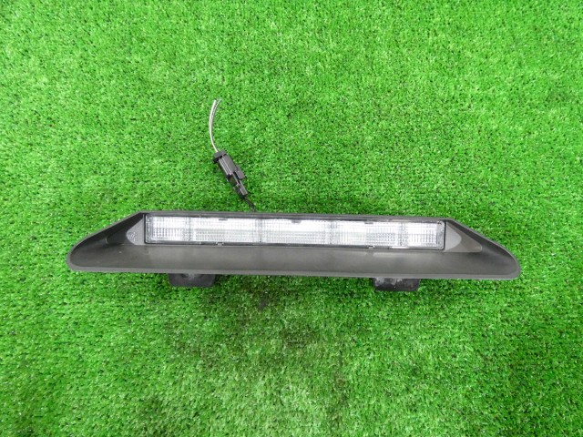 【中古】中古部品 ルノー トゥインゴ AHH4B ﾊｲﾏｳﾝﾄｽﾄｯﾌﾟﾗﾝﾌﾟ 【3260250000-000025189615830】