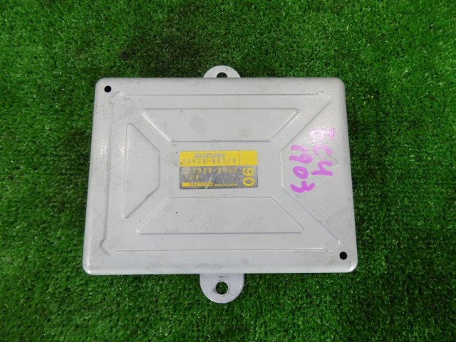 【中古】中古部品 ジムニー JA71V ｴﾝｼﾞﾝｺﾝﾋﾟｭｰﾀｰ 【3260250000-000025190363100】｜e-cleマート