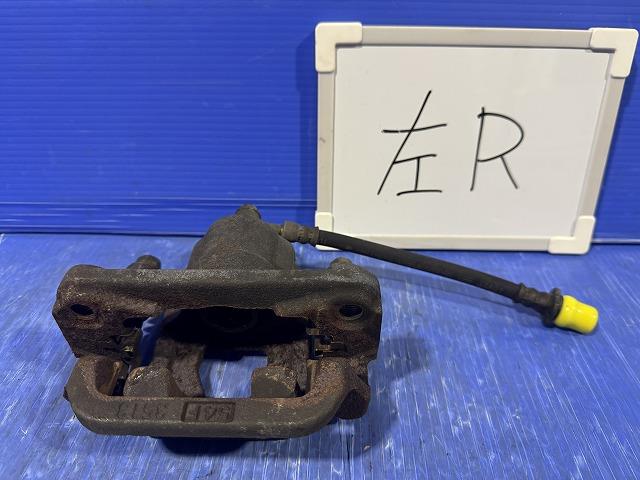 【中古】中古部品 セレナ C25 左ﾘｱｷｬﾘﾊﾟｰ 【3310050100-000183043344460】