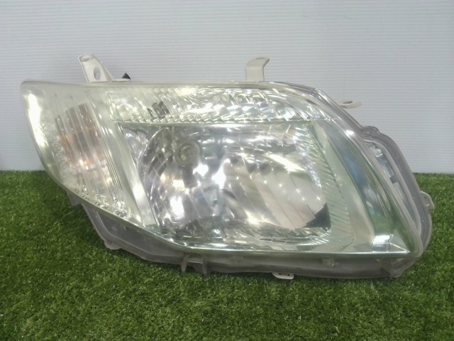 【中古】中古部品 カローラフィールダー NZE141G 右ﾍｯﾄﾞﾗﾝﾌﾟ 【3310090100-202601004210800】