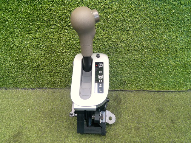 【中古】中古部品 モコ MG22S ｼﾌﾄﾚﾊﾞｰ 【3330200100-252176000037850】