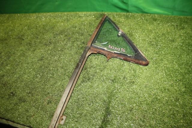 【中古】中古部品 サニー B11 右ｸｫｰﾀｰｶﾞﾗｽ 【3330950100-000056230317280】 16,060円