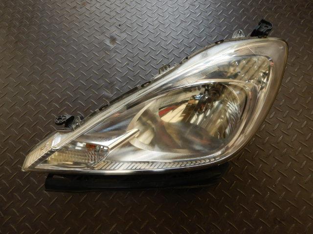 【中古】中古部品 フィット GP1 左ﾍｯﾄﾞﾗﾝﾌﾟ 【3330920100-000253014810900】