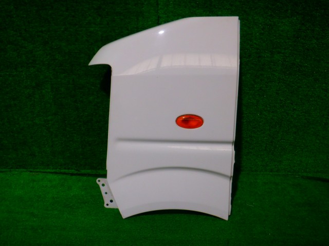 【中古】中古部品 エブリィ DA64V 左ﾌﾛﾝﾄﾌｪﾝﾀﾞｰ 【3340140100-000025318110700】