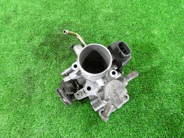 【中古】中古部品 ジムニー JA11V ｽﾛｯﾄﾙﾎﾞﾃﾞｨ 【3260250000-000025191920300】 13,471円