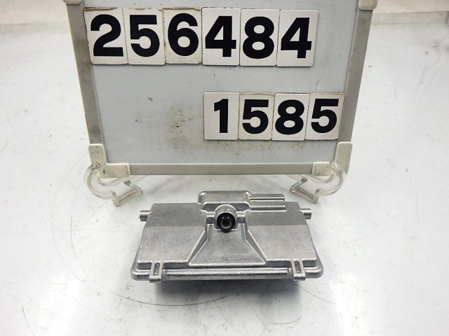 【中古】中古部品 VW T-クロス C1DKR ｶﾒﾗ 【3330890100-000025648415850】 15,710円