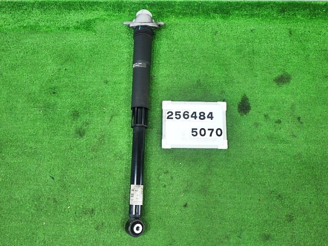 【中古】中古部品 VW T-クロス C1DKR 右ﾘｱｼｮｯｸｱﾌﾞｿｰﾊﾞｰ 【3330890100-000025648450700】