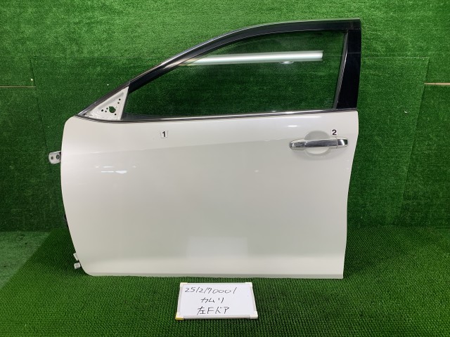 【中古】中古部品 カムリ AVV50 左ﾌﾛﾝﾄﾄﾞｱ 【3330991000-251217000113200】｜e-cleマート