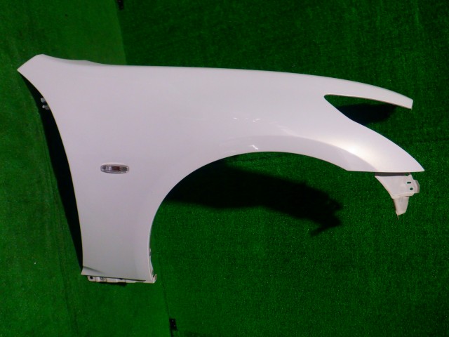 【中古】中古部品 スカイライン V36 右ﾌﾛﾝﾄﾌｪﾝﾀﾞｰ 【3340140100-000025313010600】