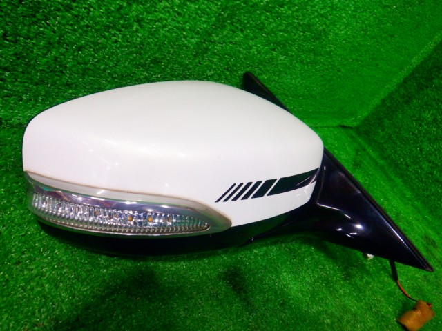 【中古】中古部品 スカイライン V36 右ｻｲﾄﾞﾐﾗｰ 【3340140100-000025313013500】