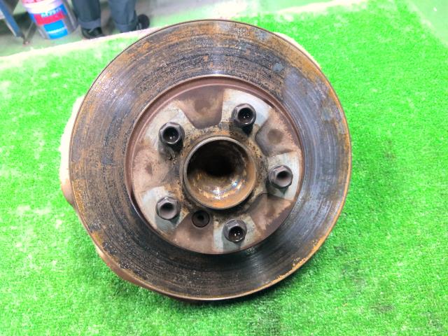 【中古】中古部品 BMW i3 1Z00 左ﾌﾛﾝﾄﾅｯｸﾙﾊﾌﾞ 【3310200100-000022457044340】