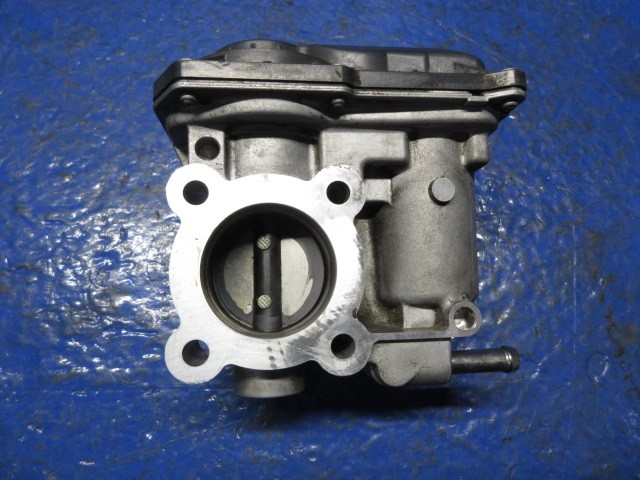【中古】中古部品 デイズルークス B21A ｽﾛｯﾄﾙﾎﾞﾃﾞｨ 【3310270100-000015117020300】
