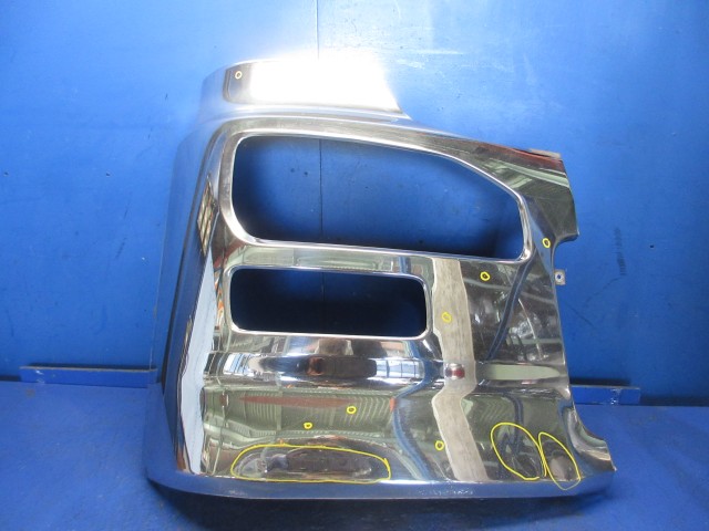 【中古】中古部品 UD日産大型車 CG5ZE ﾌﾛﾝﾄﾊﾞﾝﾊﾟｰ 【3310270100-000015191910100】｜e-cleマート