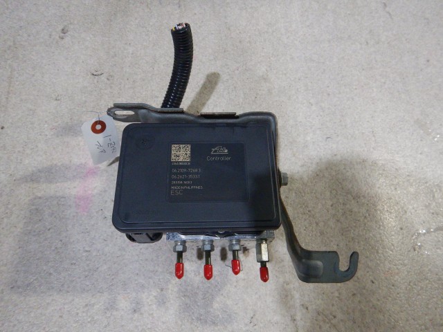 【中古】中古部品 フレア MJ34S ABSｱｸﾁｭｴｰﾀｰ 【3330810100-260114000242500】