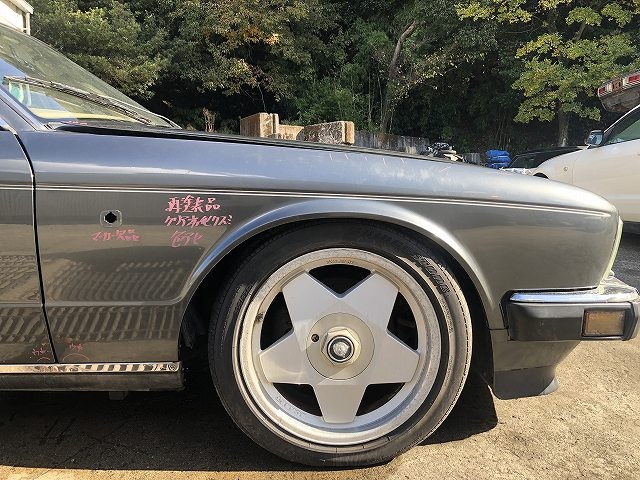 【中古】中古部品 ジャガー XJシリーズ JLD 右ﾌﾛﾝﾄﾌｪﾝﾀﾞｰ 【3310070100-0000Y0776210600】