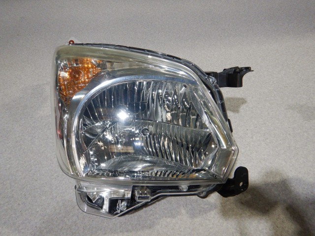 【中古】中古部品 フレアワゴン MM32S 右ﾍｯﾄﾞﾗﾝﾌﾟ 【3330810100-260114000710800】