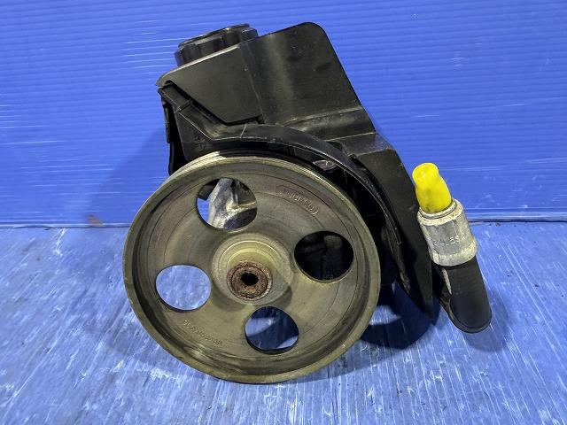 【中古】中古部品 プジョー 206 2EKNFU ﾊﾟﾜｽﾃﾍﾞｰﾝﾎﾟﾝﾌﾟ 【3310050100-000133078543300】