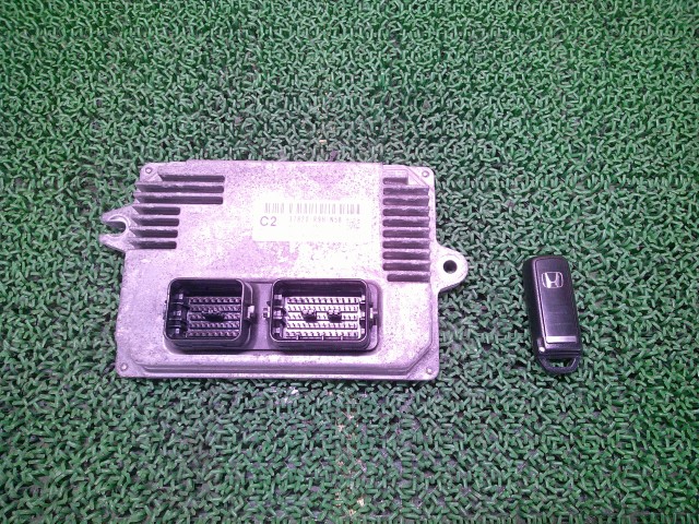 【中古】中古部品 Ｎ－ＢＯＸ ＋ JF1 ｴﾝｼﾞﾝｺﾝﾋﾟｭｰﾀｰ 【3330660100-000025323563100】