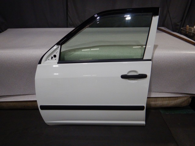 【中古】中古部品 プロボックス NCP160V 左ﾌﾛﾝﾄﾄﾞｱ 【3330810100-260115000713200】
