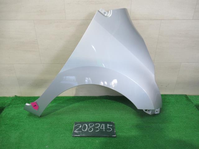 【中古】中古部品 ＡＺワゴン MJ23S 右ﾌﾛﾝﾄﾌｪﾝﾀﾞｰ 【3310120100-251006000110600】
