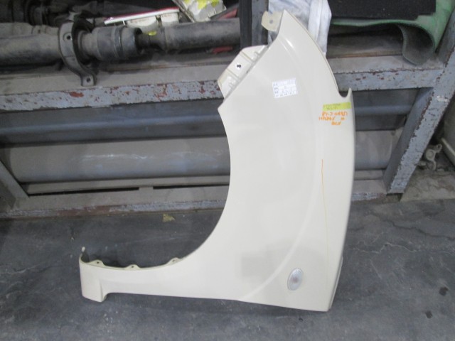 【中古】中古部品 アルト HA24S 左ﾌﾛﾝﾄﾌｪﾝﾀﾞｰ 【3310160100-000004495110700】