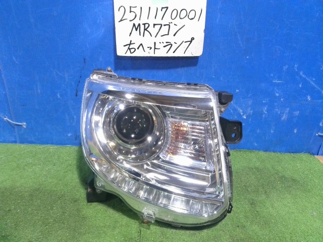 【中古】中古部品 ＭＲワゴン MF33S 右ﾍｯﾄﾞﾗﾝﾌﾟ 【3310220100-251117000110800】