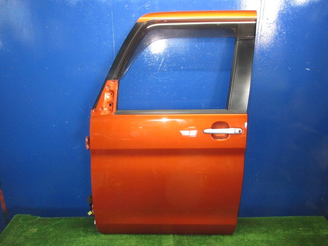 【中古】中古部品 タント LA600S 左ﾌﾛﾝﾄﾄﾞｱ 【3310270100-000015172413200】