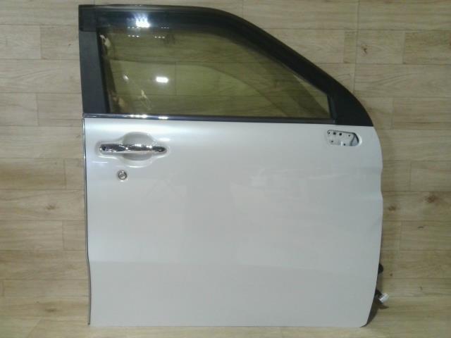 【中古】中古部品 ピクシスジョイ LA250A 右ﾌﾛﾝﾄﾄﾞｱ 【3310390100-251226000113100】